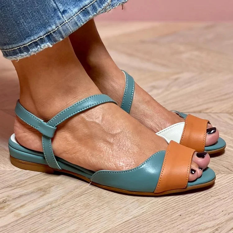 Kolorowe Akcenty w Sandalach