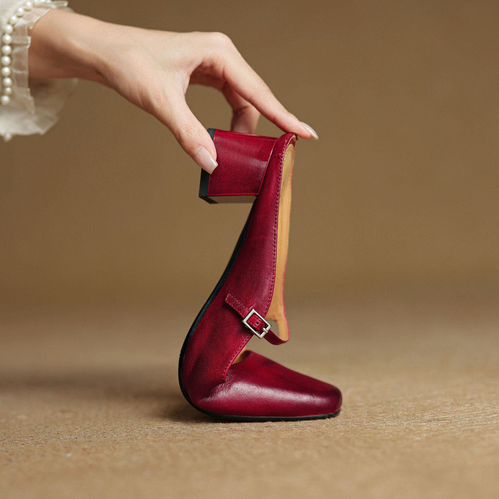 Meyra Leather Slides