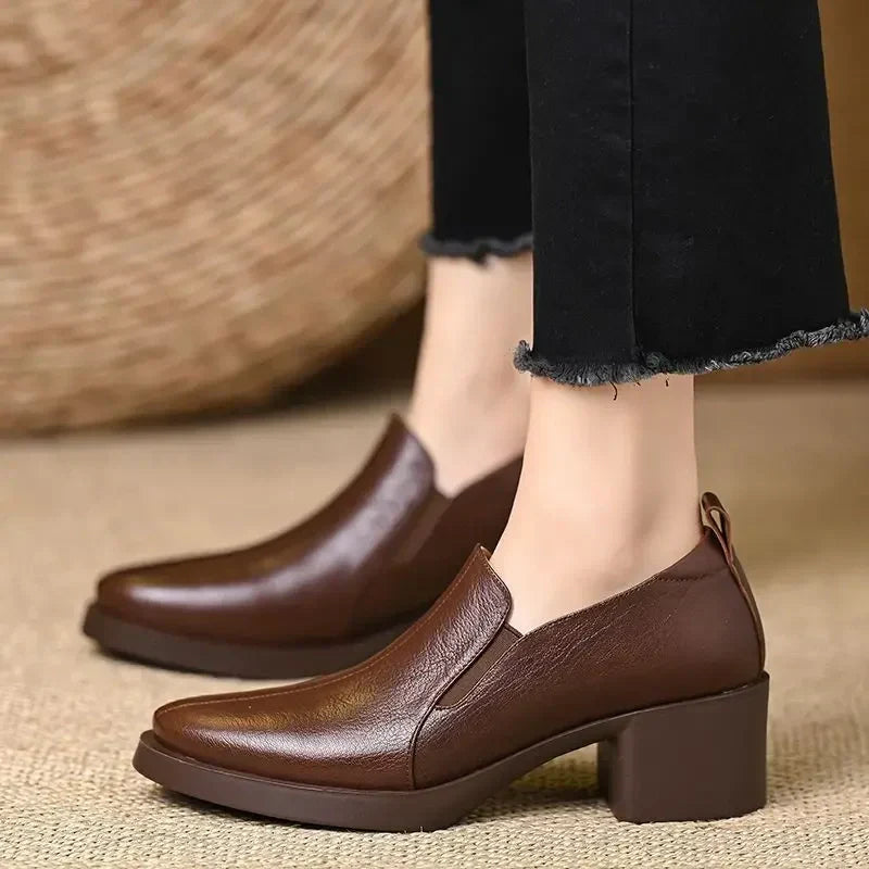 Carolyn Blokowe Heels
